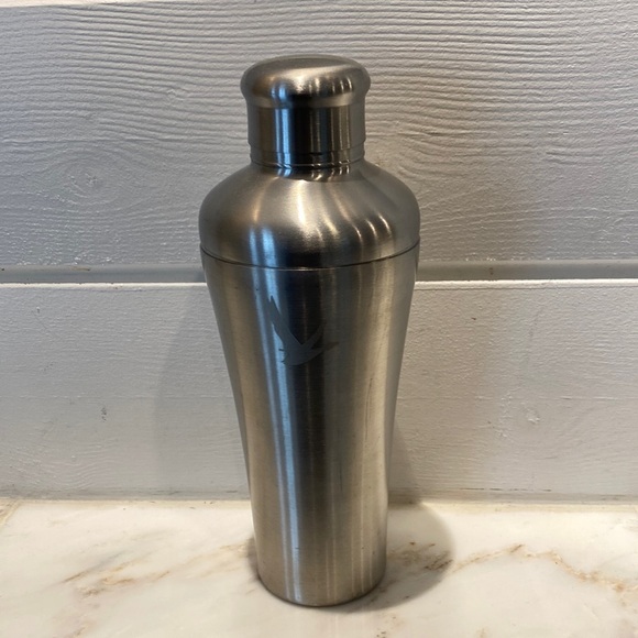 Stainless Steel Cocktail Shaker - Picture 1 of 11